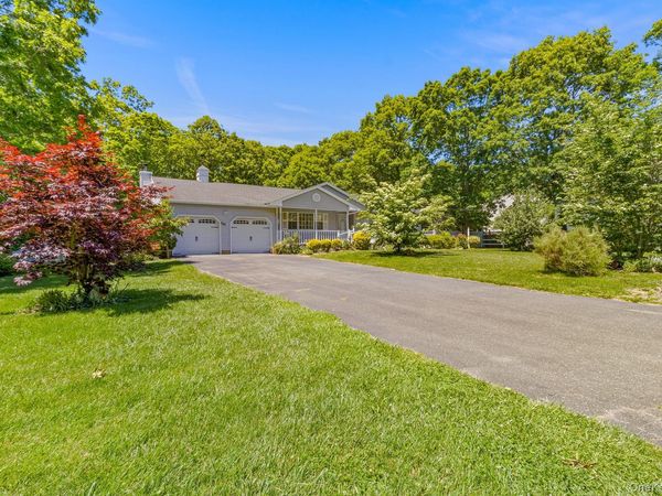 166 Richmond Avenue , Medford, NY 11763