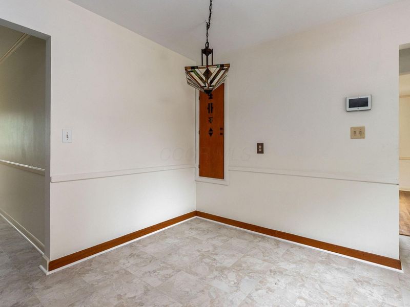 2398 Beverly Place, Columbus, OH 43209 Photo 15