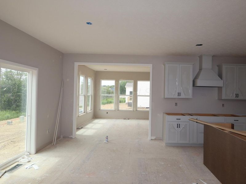 8715 Martin Lane, Plain City, OH 43064 Photo 2