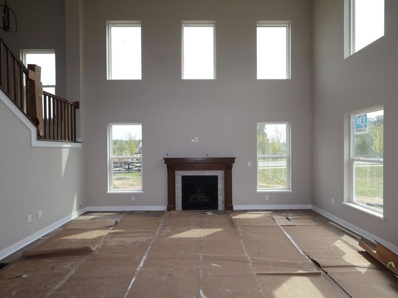 8715 Martin Lane, Plain City, OH 43064 Photo 2