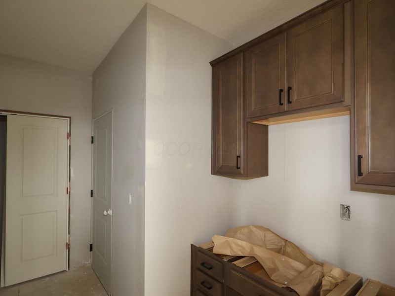 8715 Martin Lane, Plain City, OH 43064 Photo 7