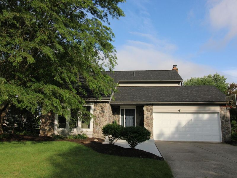 7201 Hopewell Street , Dublin, OH 43017 Photo 1