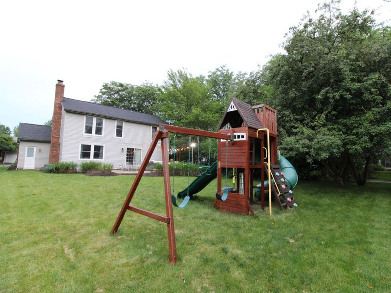 7201 Hopewell Street , Dublin, OH 43017 Photo 4