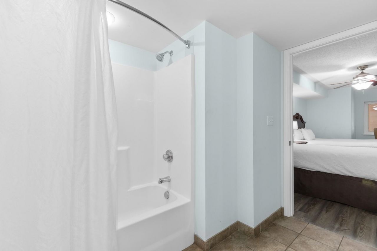 1321 S Ocean Blvd.  Photo 25