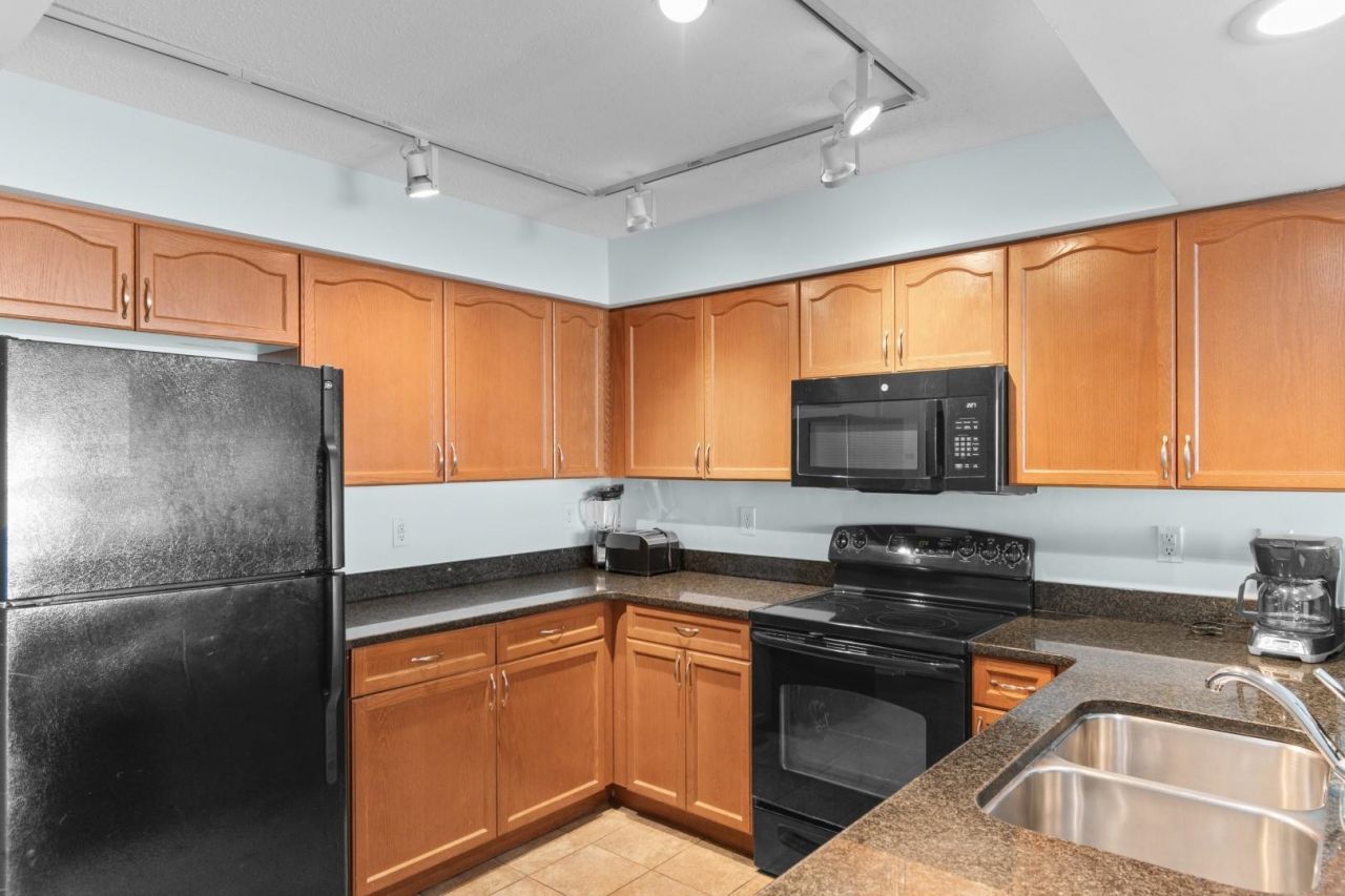 1321 S Ocean Blvd.  Photo 4