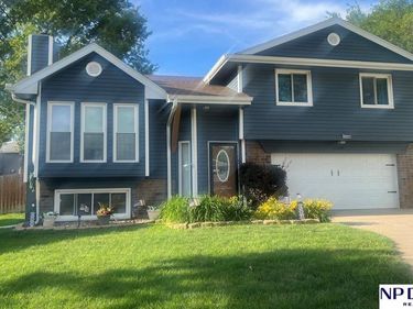 13208 Margo Court, Omaha, NE 68138