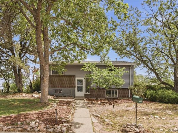 804 S Queen Way , Lakewood, CO 80226