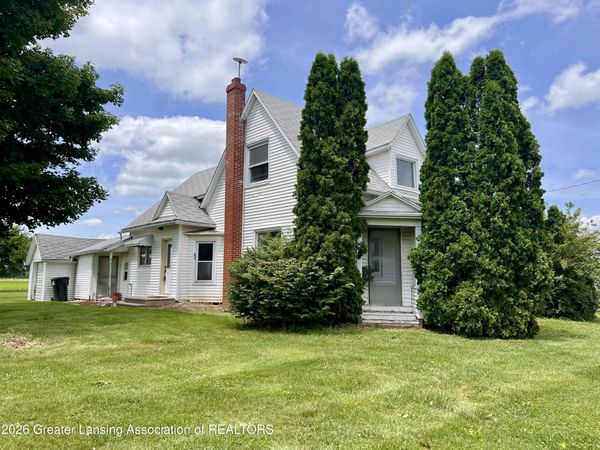 6092 S Airport Road, St. Johns, MI 48879