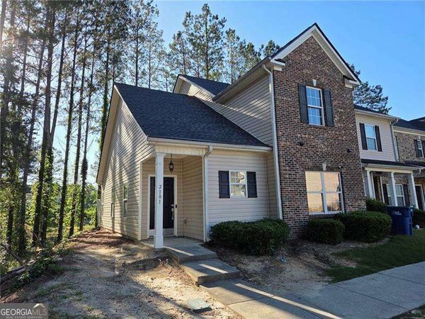 2555 Flat Shoals Road, Unit 2701, Atlanta, GA 30349