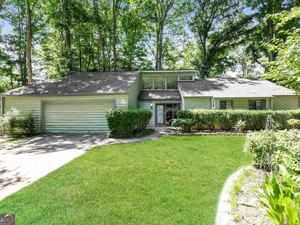 106 Pat Mell Drive, Peachtree City, GA 30269