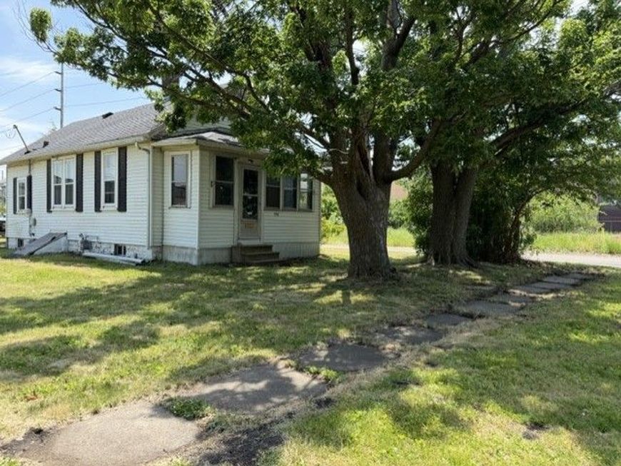 Main Photo