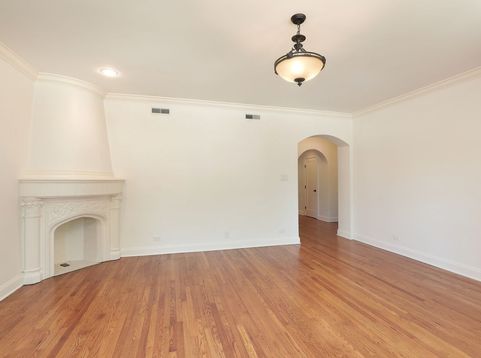 Main Photo