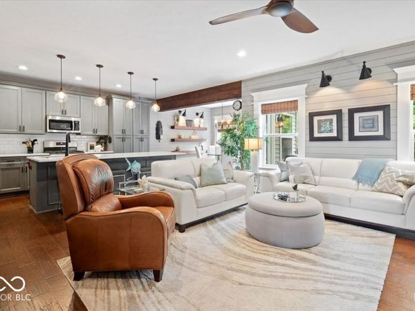 9749 Thorne Cliff Way, UNIT 102, Fishers, IN 46037