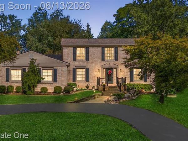 1854 Ludgate Lane, Rochester Hills, MI 48309