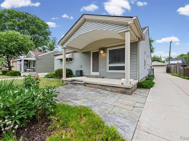 4010 Linwood Avenue, Royal Oak, MI 48073