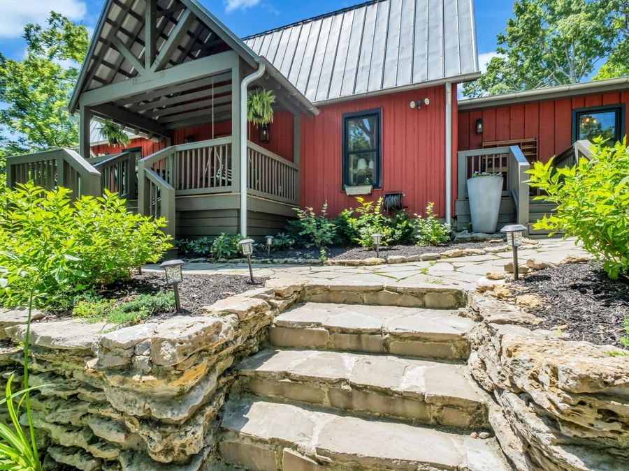 Property Image 9