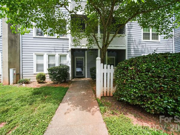 6049 Green Forest Drive, Charlotte, NC 28212