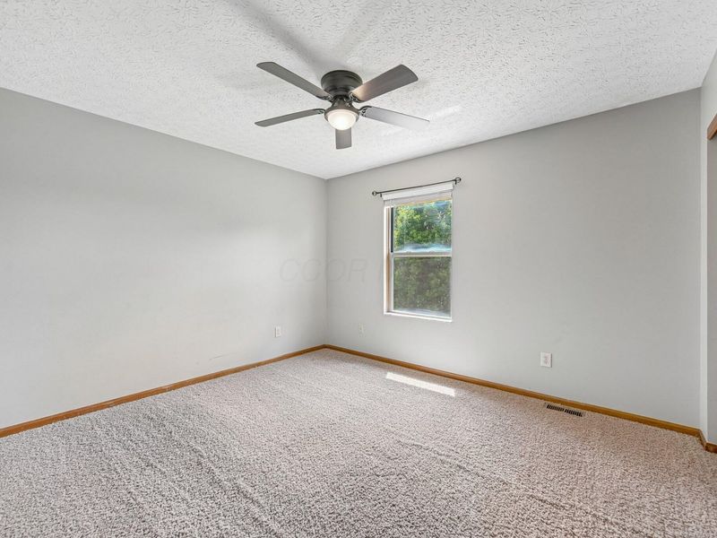 1380 Autumn Drive , Lancaster, OH 43130 Photo 29