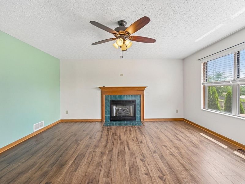 1380 Autumn Drive , Lancaster, OH 43130 Photo 6