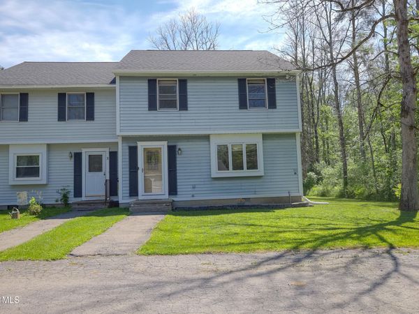 1231 County Highway 126, Unit 4, Amsterdam, NY 12010