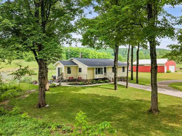 1546 Jenkins Road, Boyne Falls, MI 49713