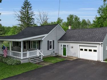 8752 Donahue Road, Batavia, NY 14020