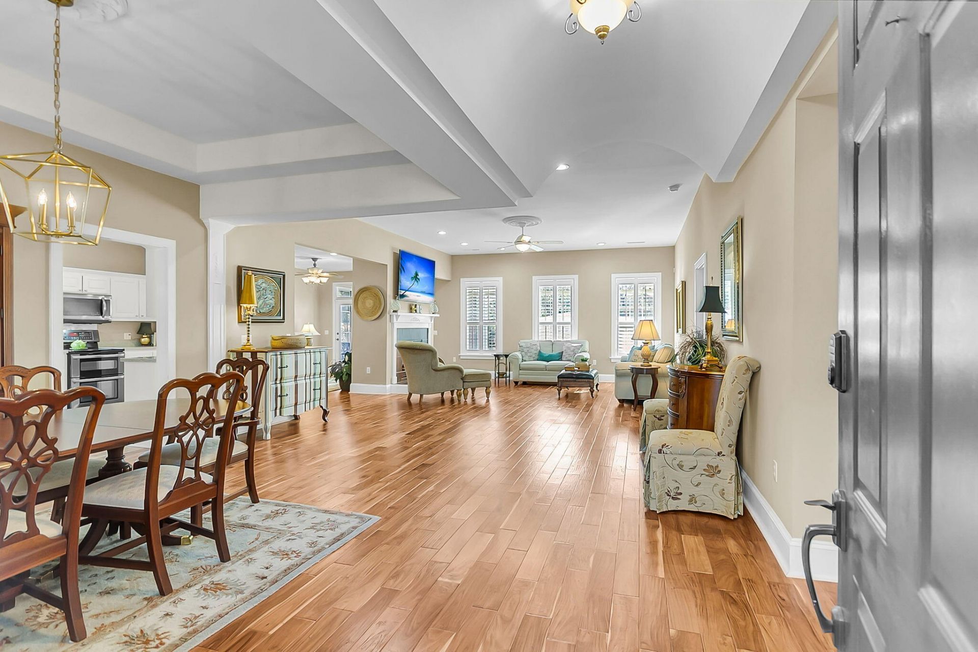 763 Hamlet Circle Photo 34