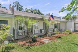 1462 N Point Lane photo 4