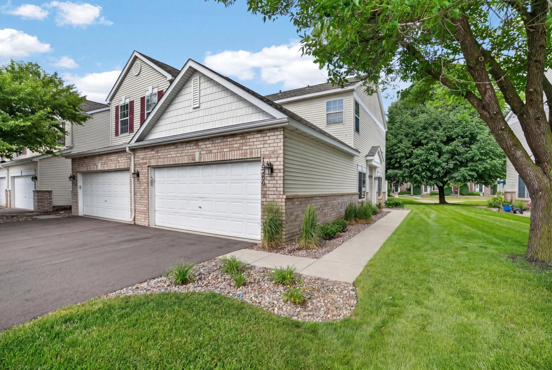 15280 Flower Way, Apple Valley, MN 55124