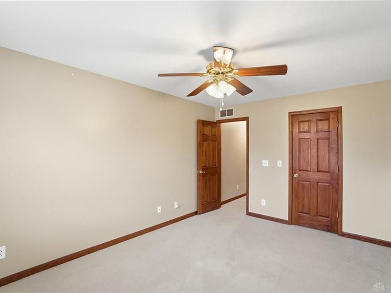 75 Myers Farm Court, Springboro, OH 45066 Photo 17