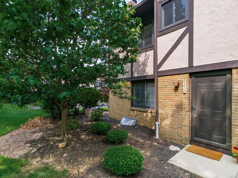 5370 Reed Road, Unit 66, Columbus, OH 43235 Photo 3