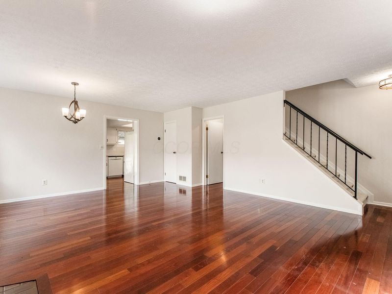 5370 Reed Road, Unit 66, Columbus, OH 43235 Photo 8