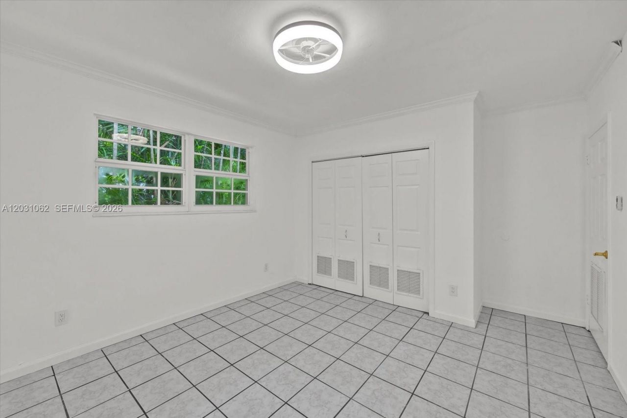 2850 Natoma St , Miami, FL 33133 Photo