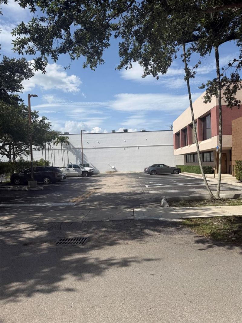 9245 SW 157th St , Unit 2 Exam Rms, Palmetto Bay, FL 33157 Photo