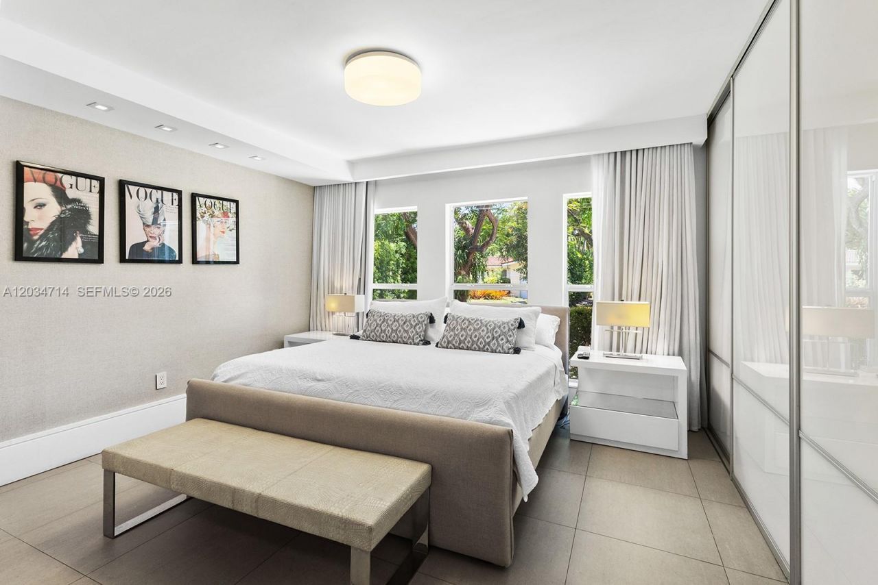 533 NE 52 Ter, Unit ., Miami, FL 33137 Photo