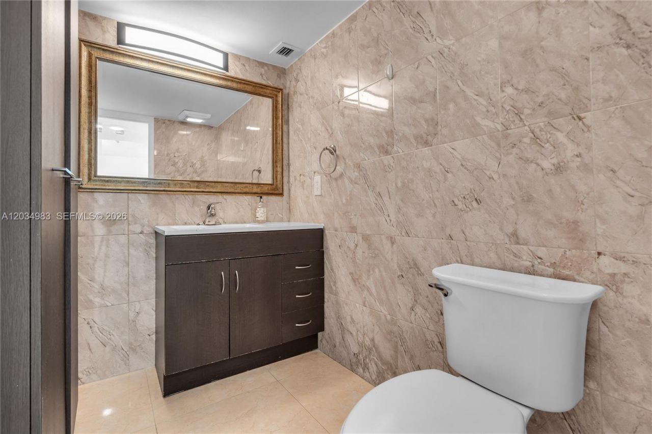 9381 E Bay Harbor Dr , Unit 504N, Bay Harbor Islands, FL 33154 Photo