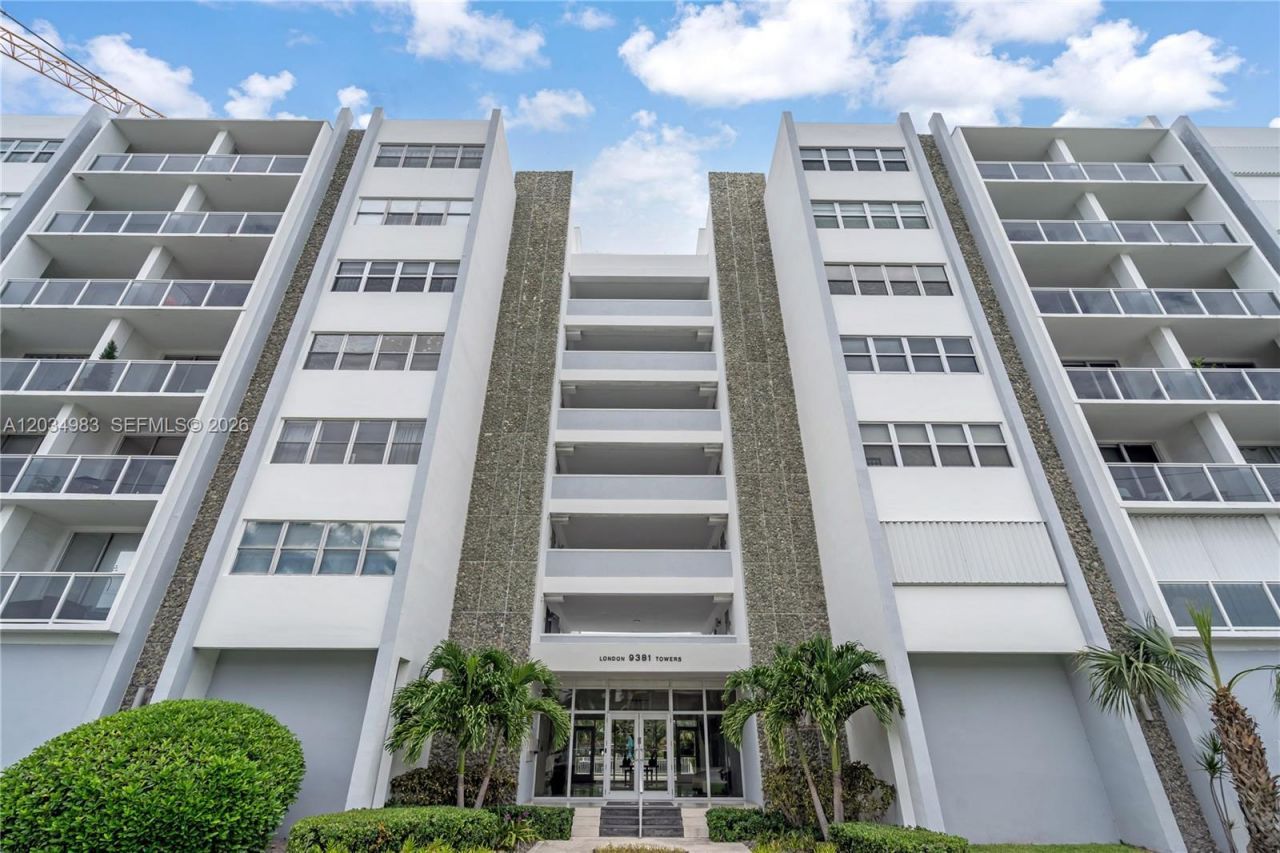 9381 E Bay Harbor Dr , Unit 504N, Bay Harbor Islands, FL 33154 Photo
