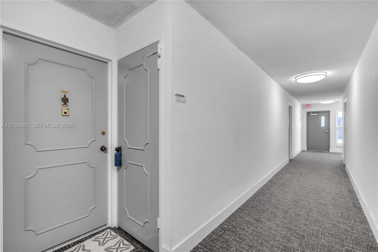 9381 E Bay Harbor Dr , Unit 504N, Bay Harbor Islands, FL 33154 Photo