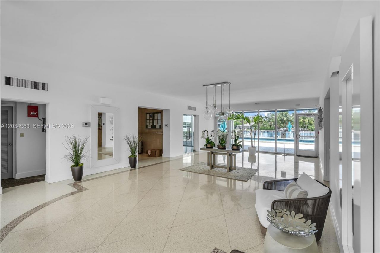 9381 E Bay Harbor Dr , Unit 504N, Bay Harbor Islands, FL 33154 Photo