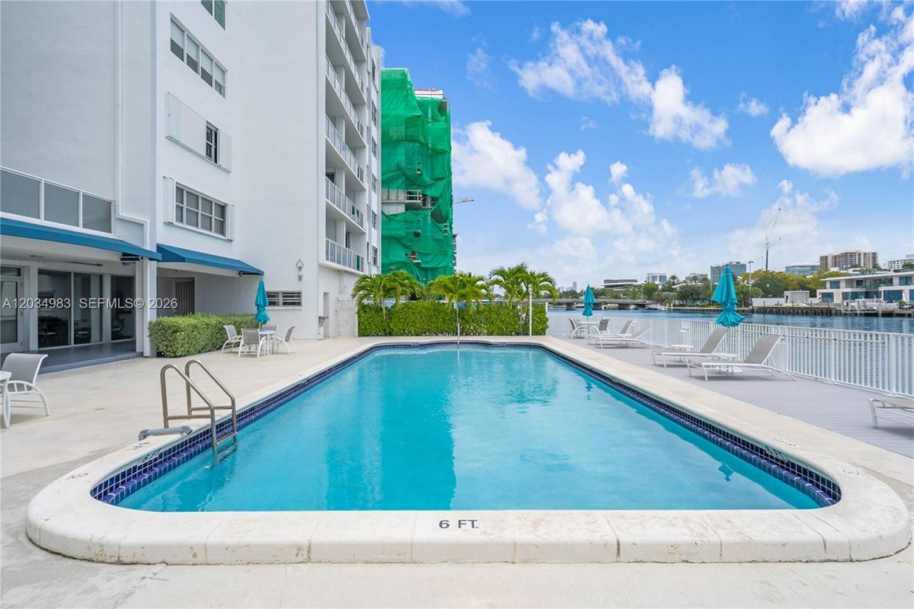 9381 E Bay Harbor Dr , Unit 504N, Bay Harbor Islands, FL 33154 Photo