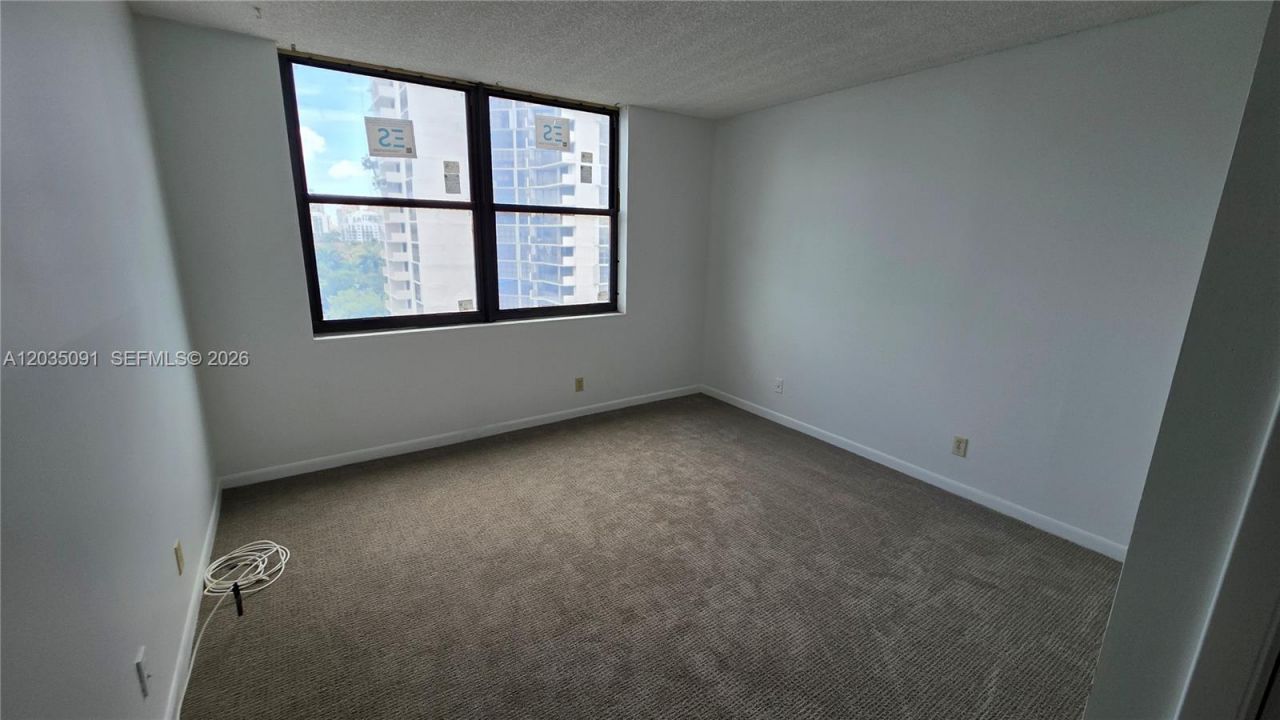 18151 NE 31 Ct, Unit 908, Aventura, FL 33160 Photo