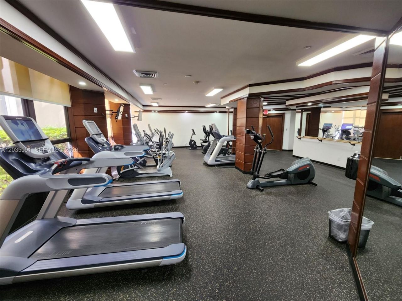 18151 NE 31 Ct , Unit 908, Aventura, FL 33160 Photo