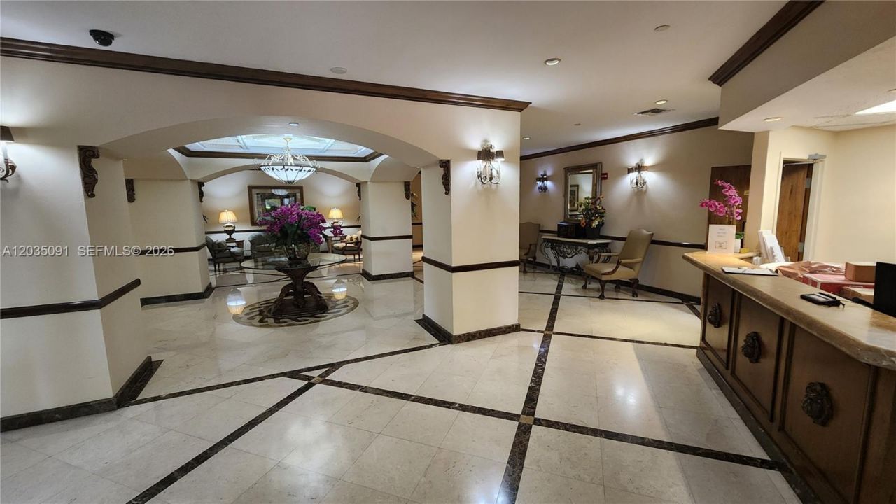 18151 NE 31 Ct, Unit 908, Aventura, FL 33160 Photo