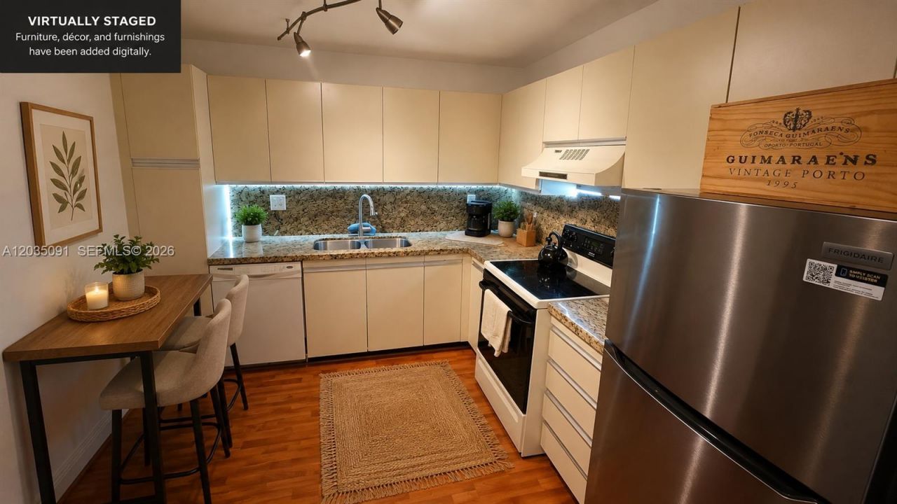 18151 NE 31 Ct, Unit 908, Aventura, FL 33160 Photo