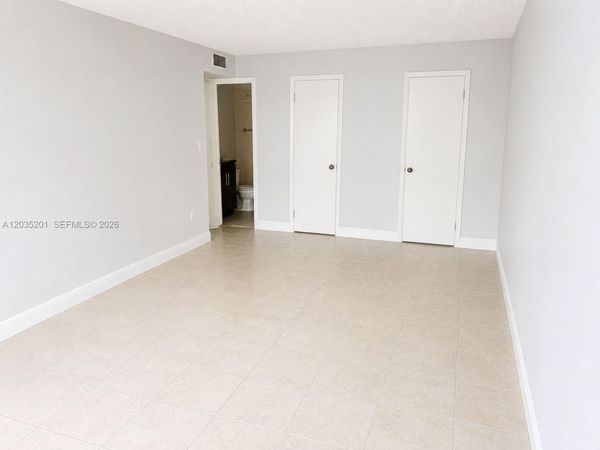484 NW 165th St Rd , Unit A-109, Miami, FL 33169
