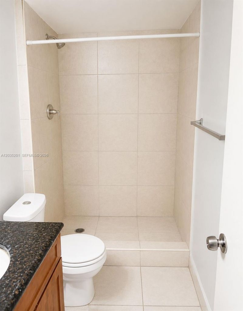 484 NW 165th St Rd, Unit A-109, Miami, FL 33169 Photo