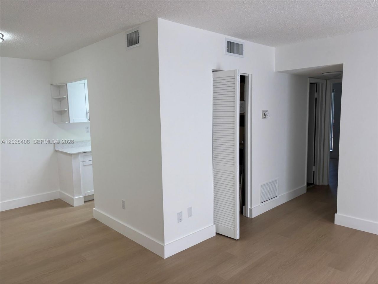 10790 N Kendall Dr , Unit C-24, Miami, FL 33176 Photo