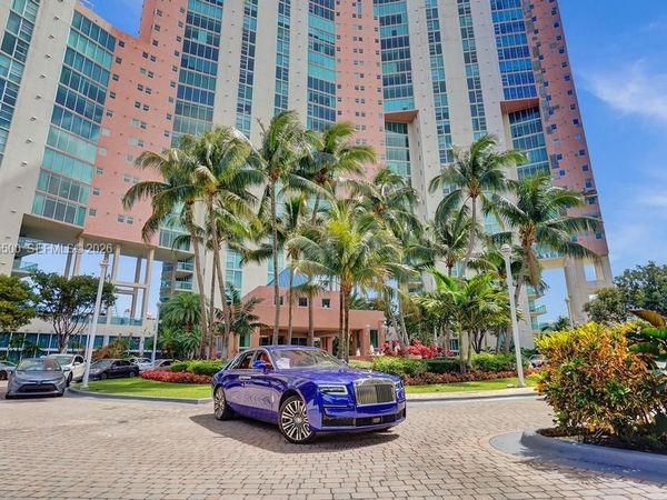 3370 Hidden Bay Dr, Unit 2107, Aventura, FL 33180