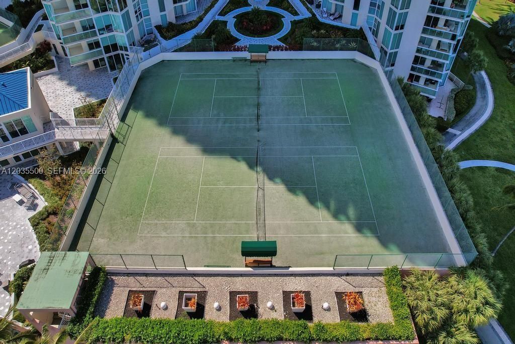 3370 Hidden Bay Dr , Unit 2107, Aventura, FL 33180 Photo