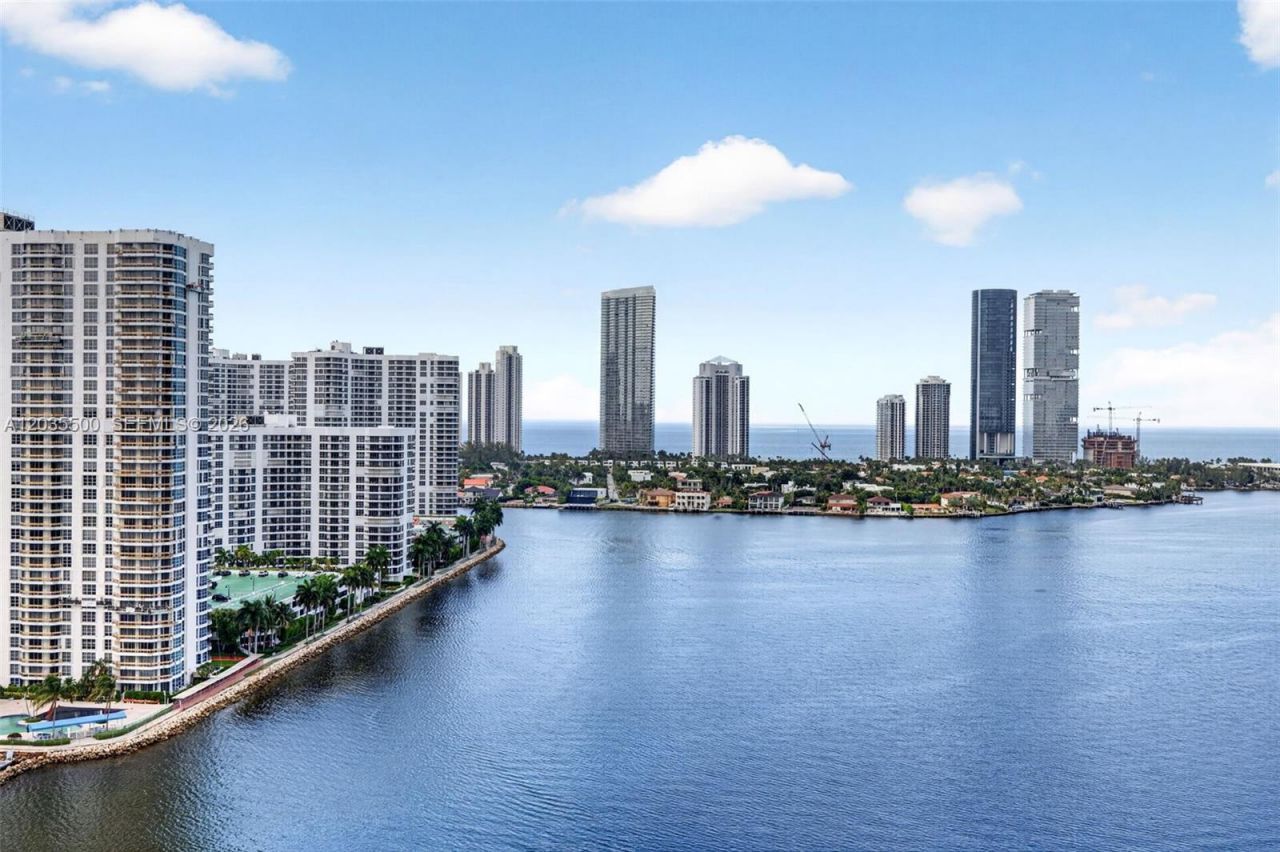 3370 Hidden Bay Dr, Unit 2107, Aventura, FL 33180 Photo